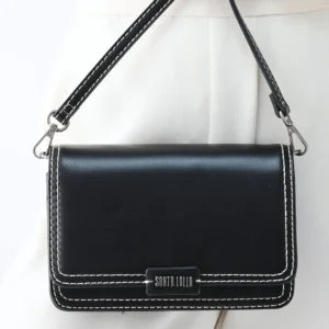 Bolsa Tiracolo Santa Lolla Pesponto Preta
